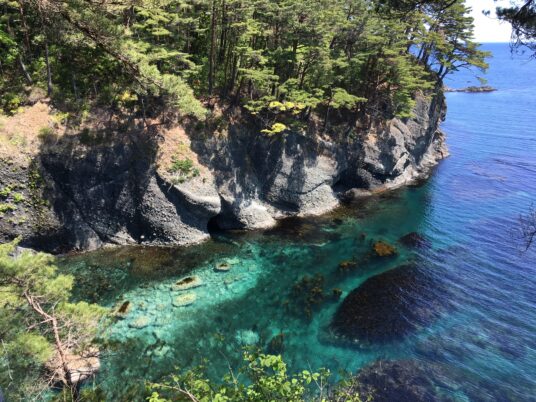 エメラルド海岸