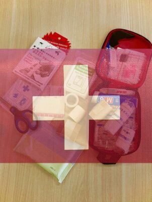 〜野外活動・日常生活で役に立つ〜　ケガの処置、テーピング講習会