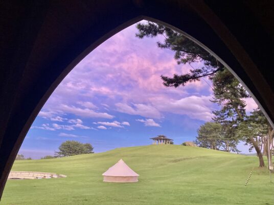種差海岸の朝焼け