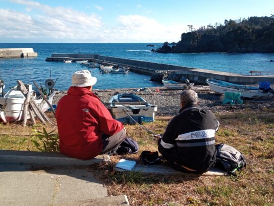 冬の晴れ間の昼食