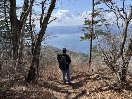 来た道を思い、彼方を思う