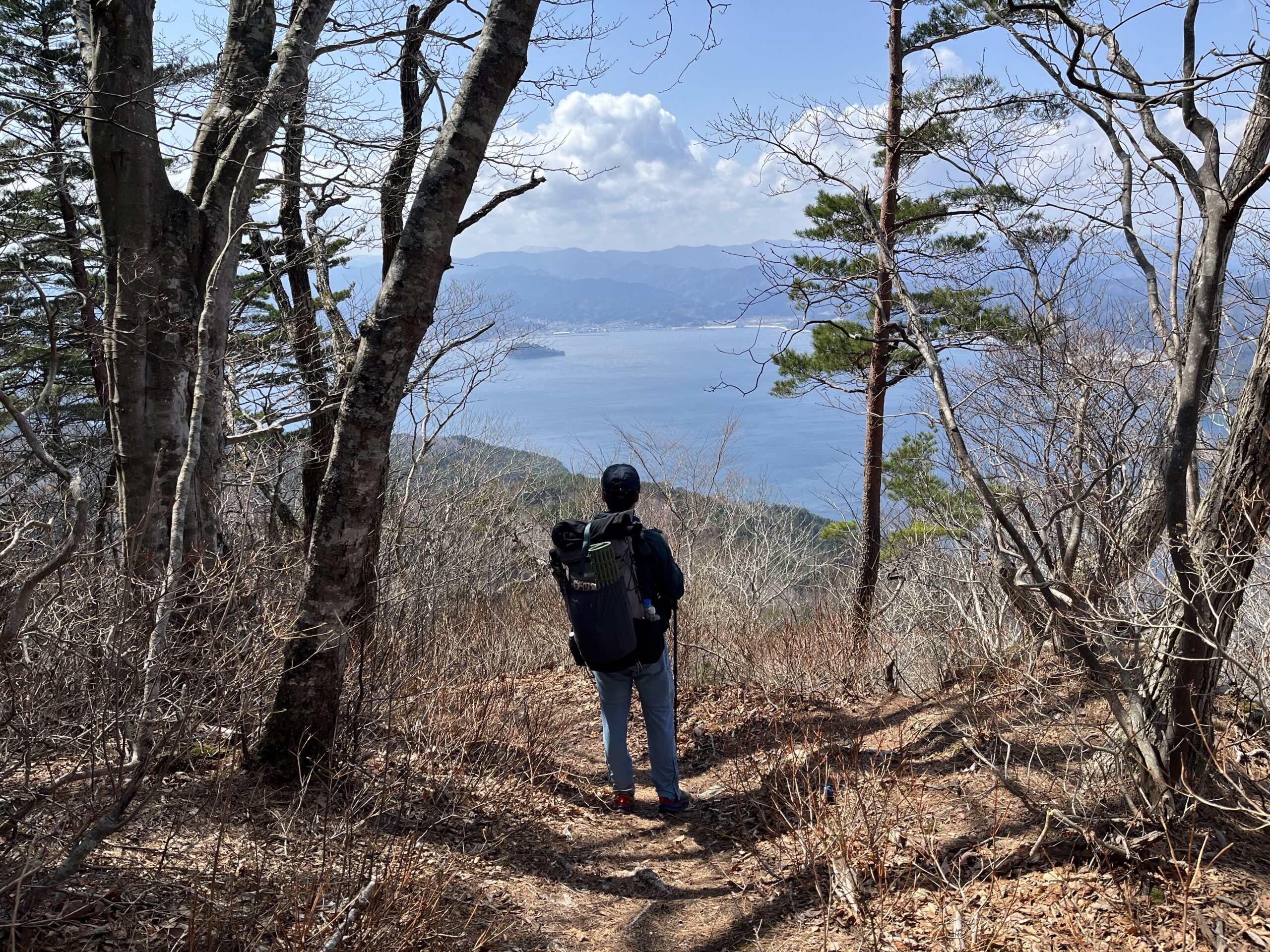 来た道を思い、彼方を思う