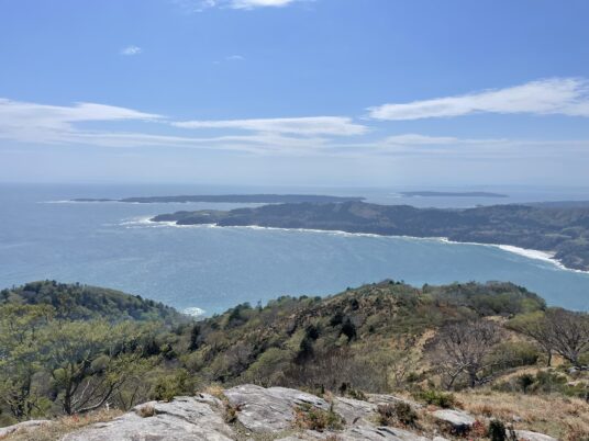 教えてもらった金華山の絶景ポイントから